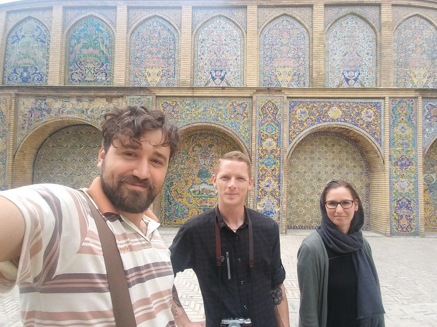 سون هاستل تهران