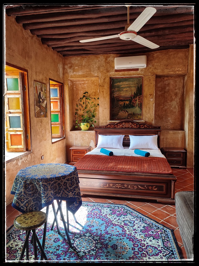 Shiraz Hostel