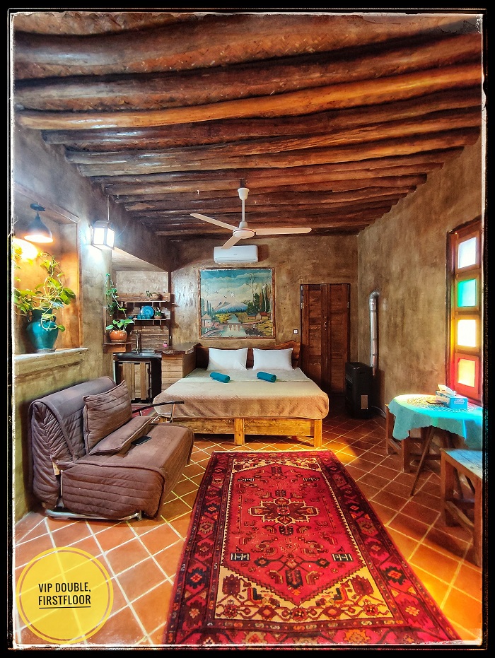Shiraz Hostel