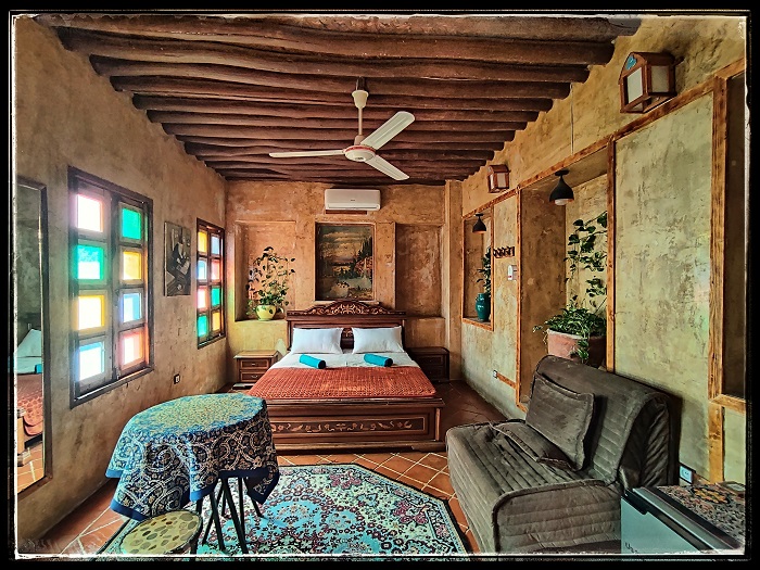 Shiraz Hostel